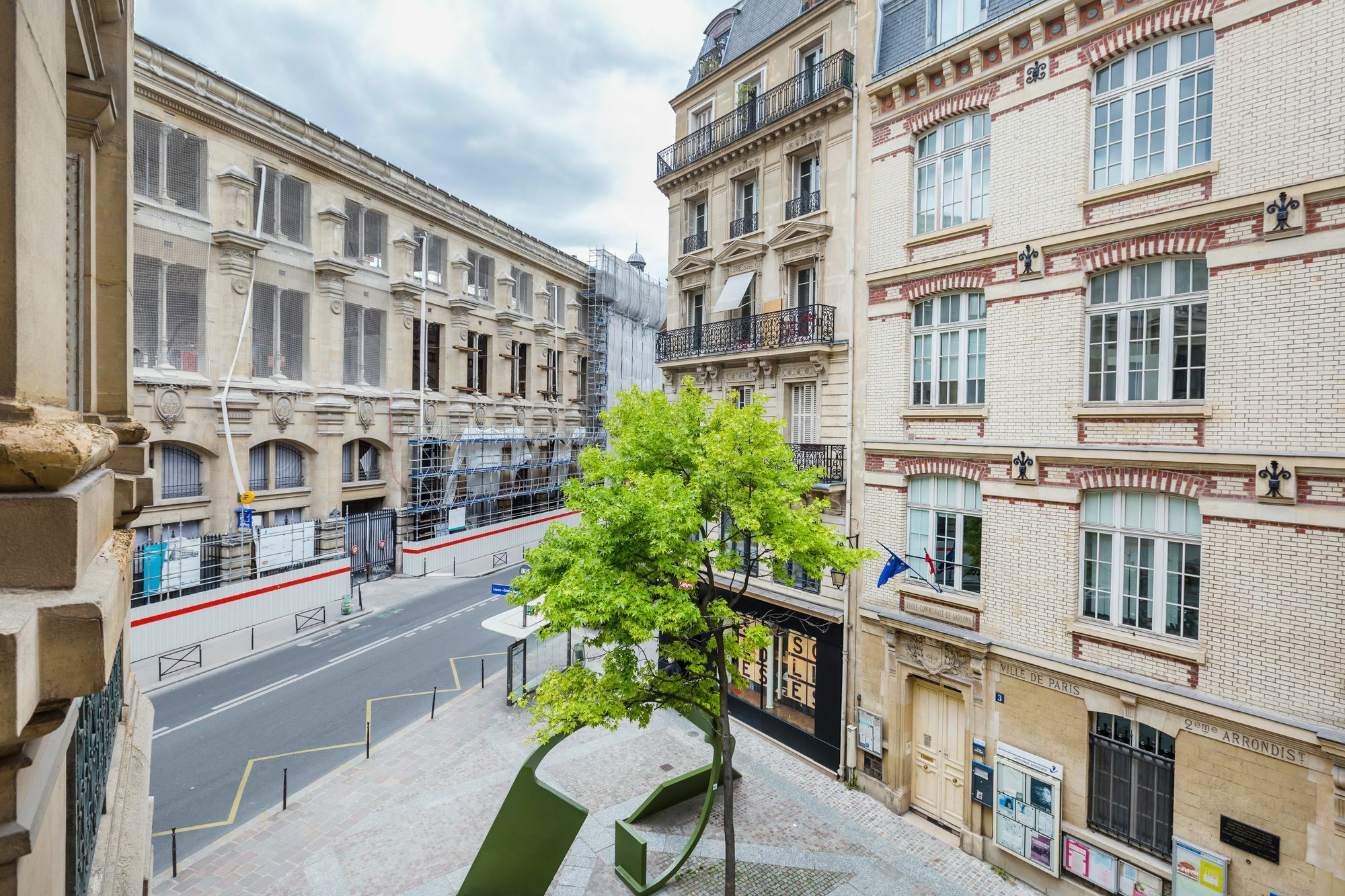 Ws Champs Elysees - Ponthieu Parijs Buitenkant foto